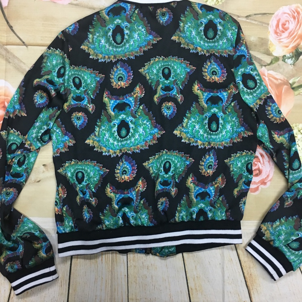 ⬇️WDNY Women's Paisley Bomber Jacket NWT - Picture 4 of 5